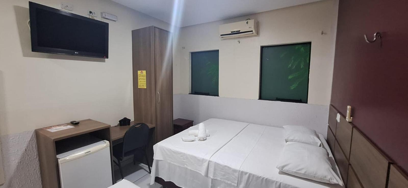 Hotel Borari Alter do Chao Exterior photo